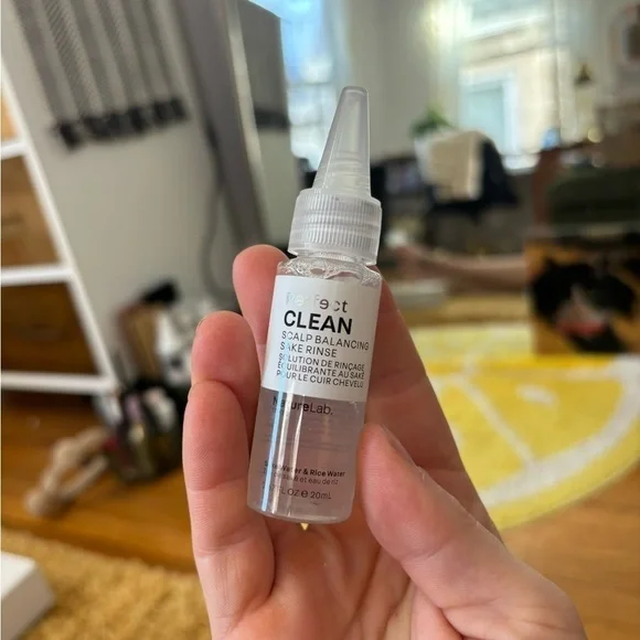 NWT Naturelab Perfect Clean Scalp Balancing Sake Rinse 20ml - Picture 5 of 7